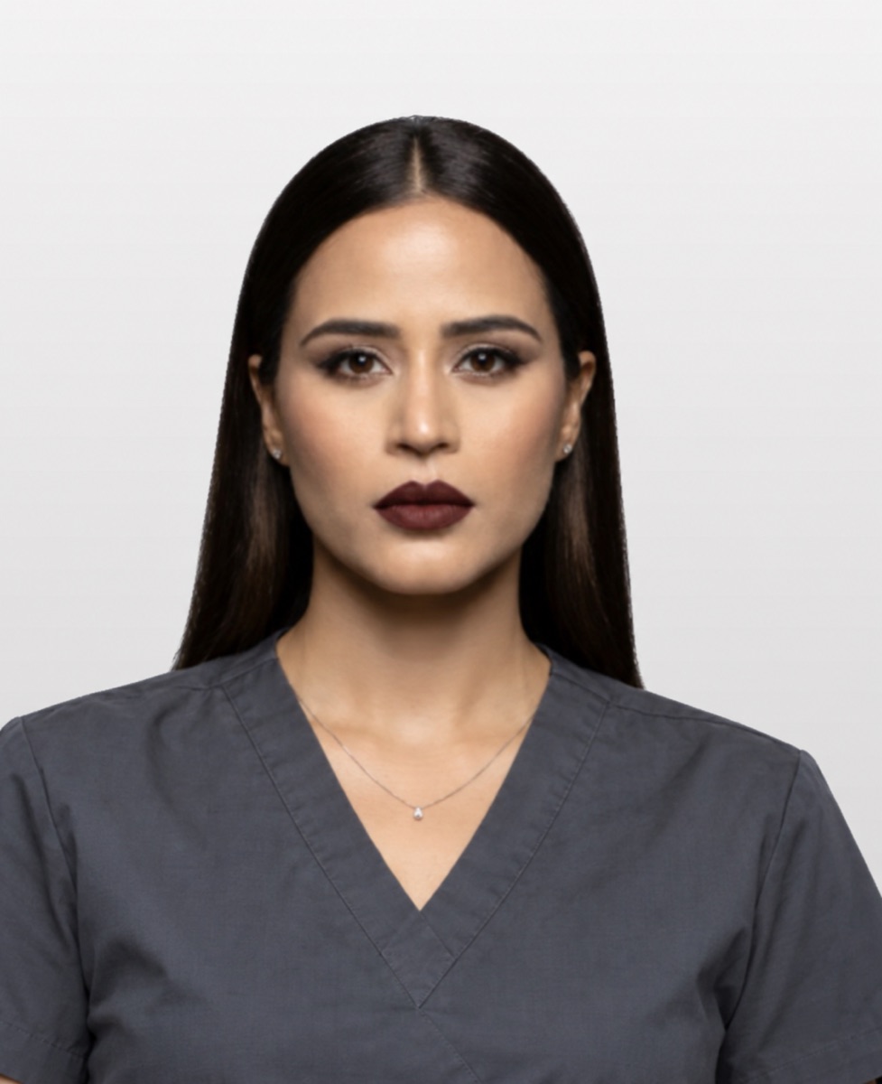 Simmi, Aesthetician