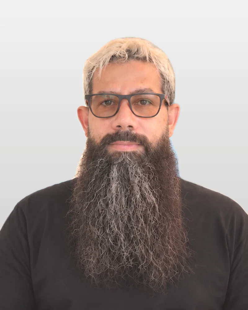 Syzar, master stylist